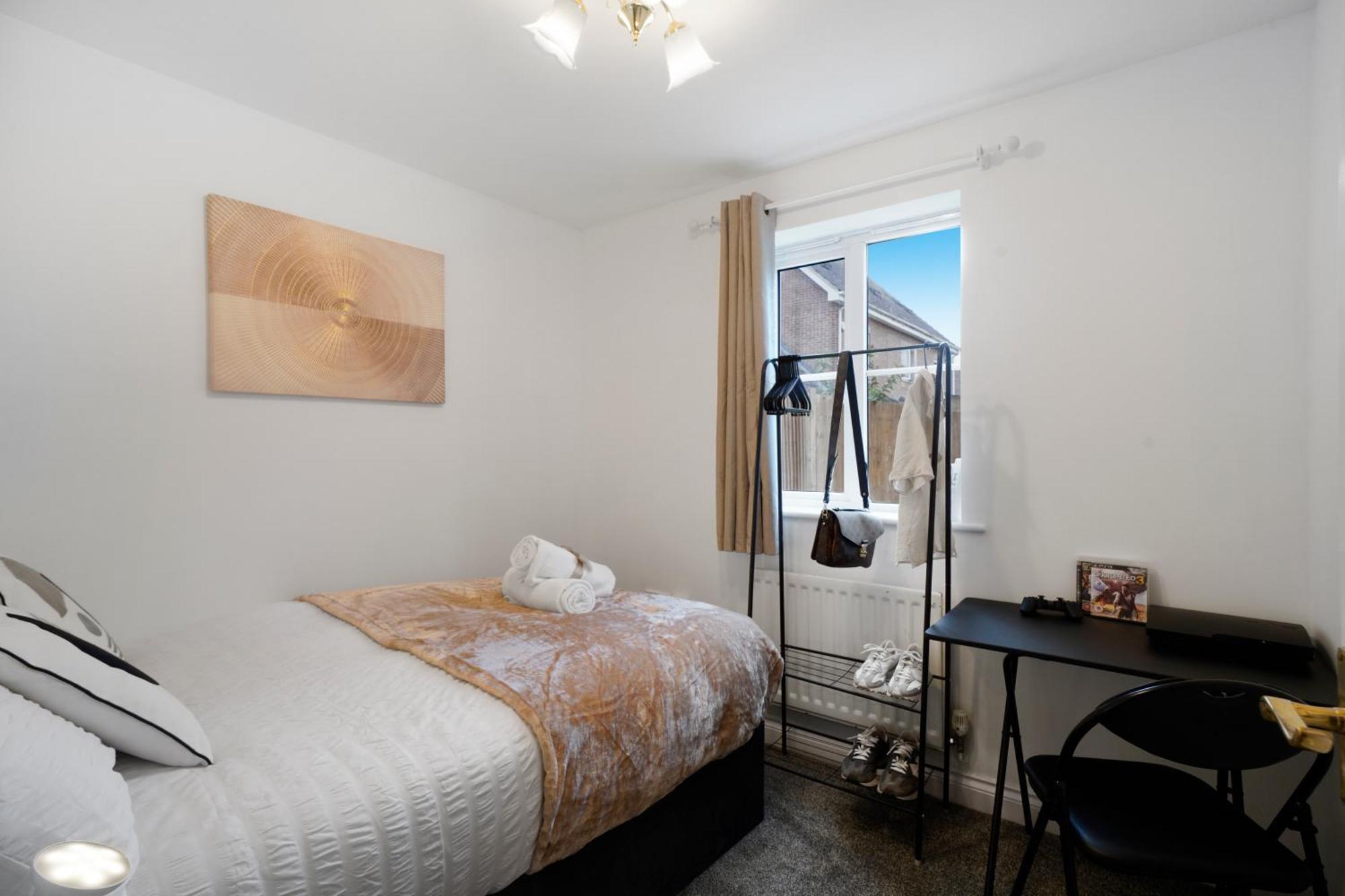 Station & Shops 3Min Walk I Heathrow 15 Mins I X2 Ensuites I Parking X2 Langley Marish Eksteriør bilde